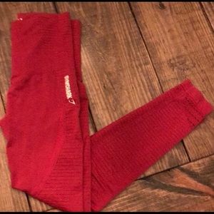 High rise gym shark red leggings